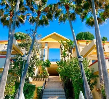 Апартаменти Oleholidays 1142 Romana Playa Ocean Views *