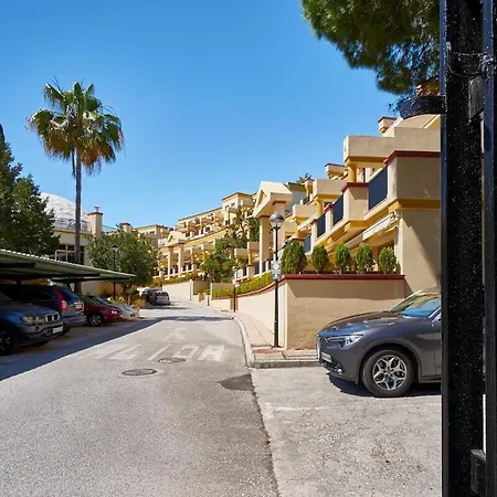 Oleholidays 1142 Romana Playa Ocean Views Appartamento Marbella